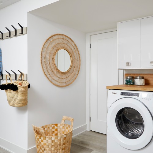 Retro Ranch Reno - Laundry Room